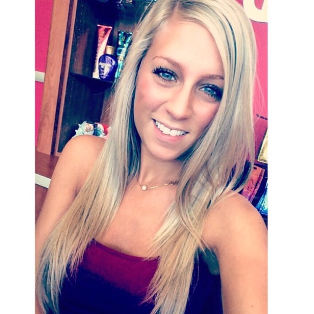 Meet your Posher, Macy